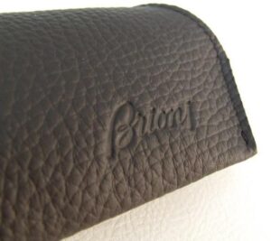Porta occhiali in pelle personalizzato con logo Brioni