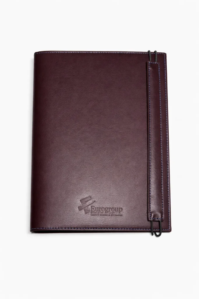 Eurogroup-porta-agenda-chiusa Porta agenda in pelle personalizzabile