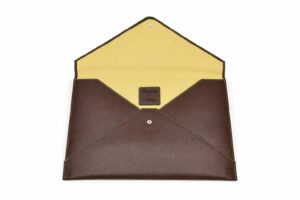 Busta porta documenti in pelle personalizzabile con logo aziendale